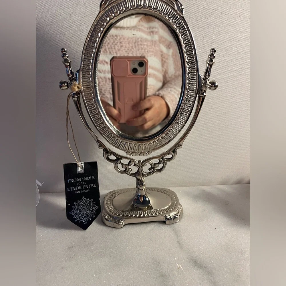 Antique style Cast metal silver Vanity adjustable 10” India